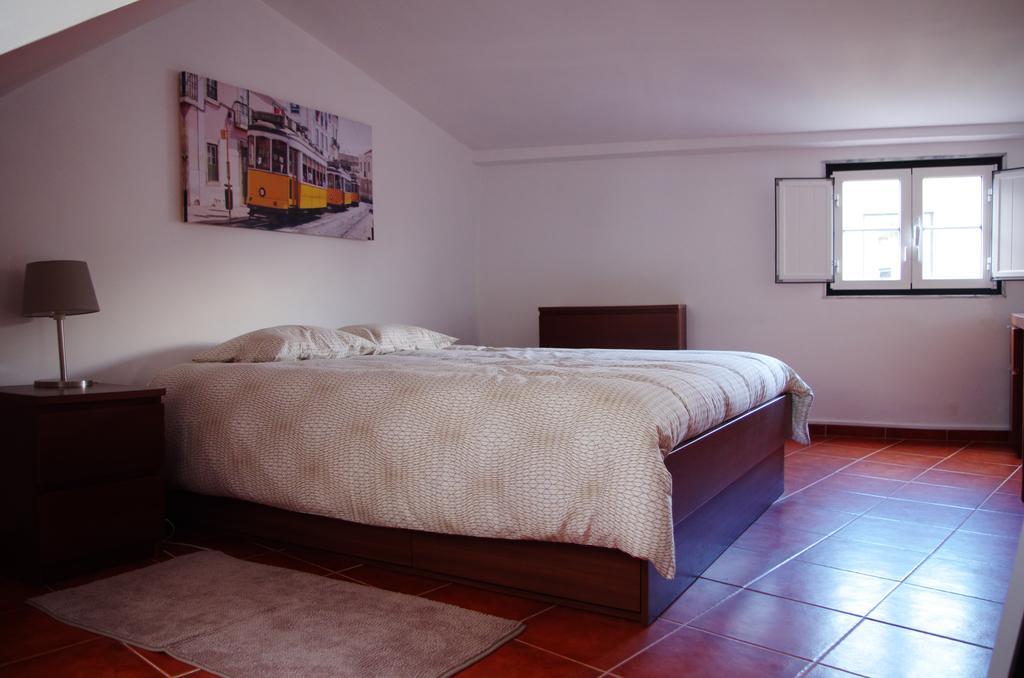 Lisbon Sloped Ceiling Apartment Екстериор снимка